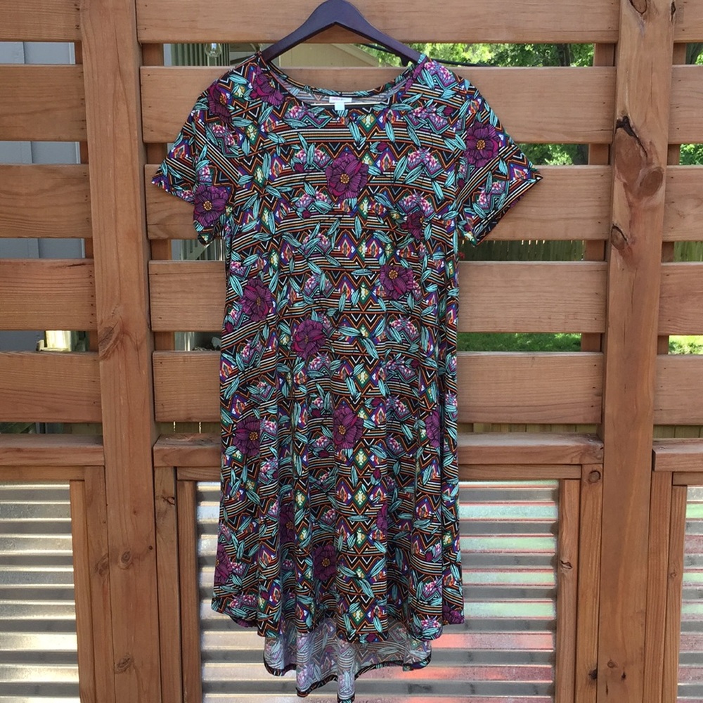 LuLaRoe Carly